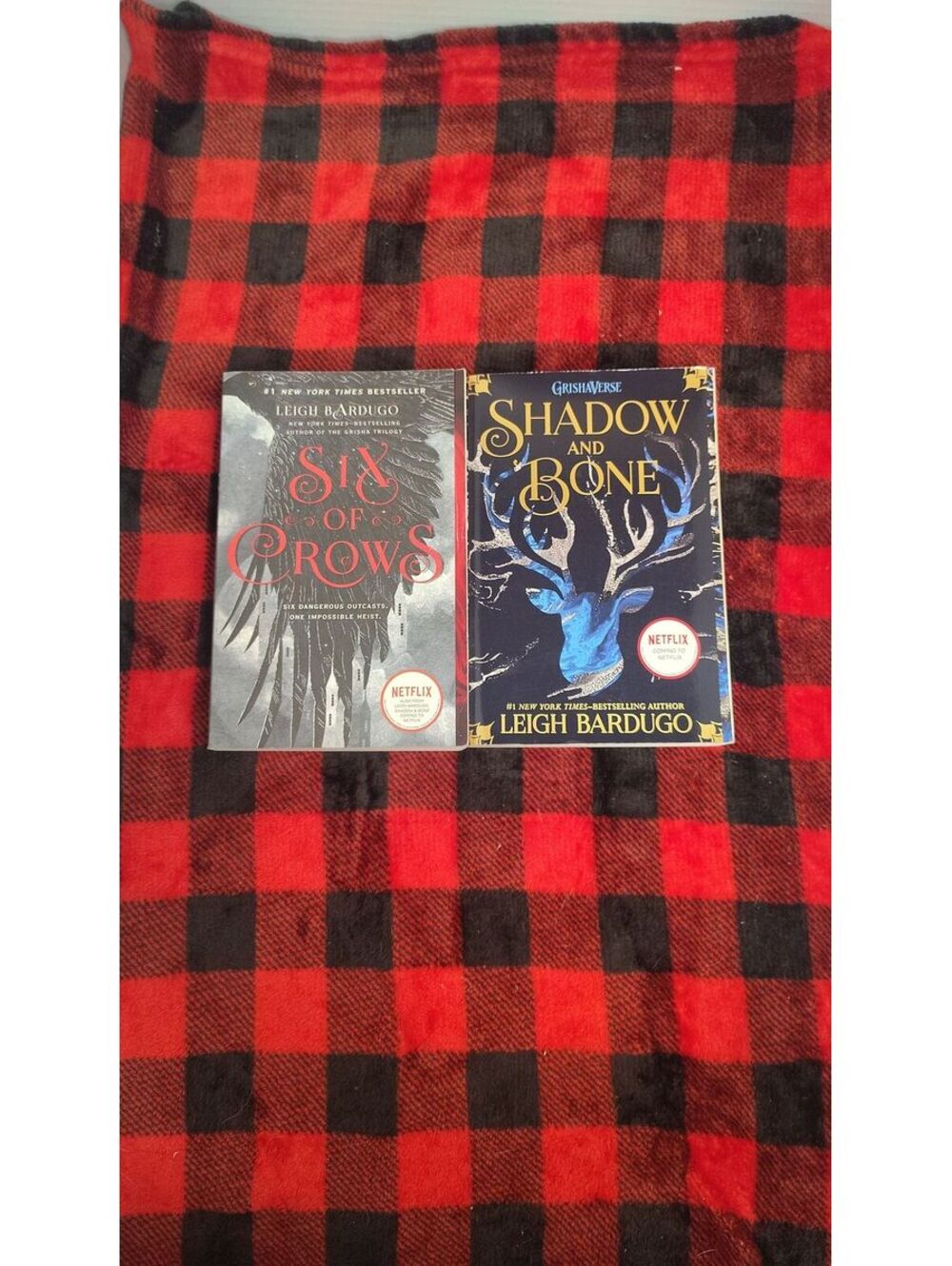 Leigh Bardugo Grishaverse Shadow and Bone Six of Crows 2 Book Paperback Lot